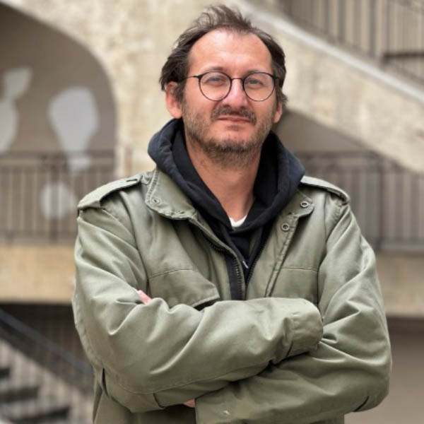 photo auteur : HUB